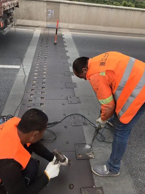 伸縮縫施工的一些注意事項