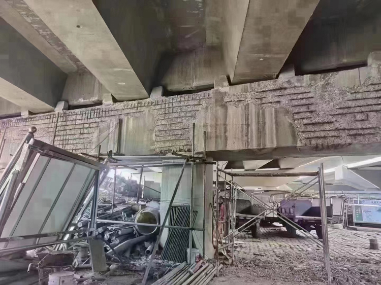 √高強(qiáng)聚合物砂漿:工程加固與修復(fù)的新選擇