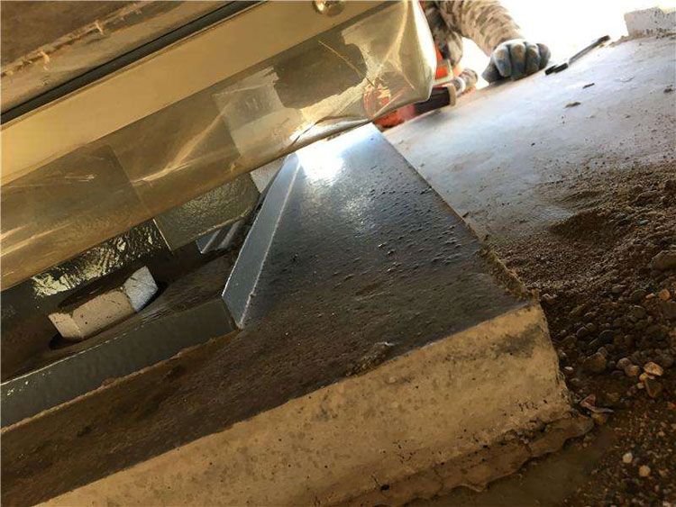 支座灌漿料使用后怎樣避免開(kāi)裂和老化