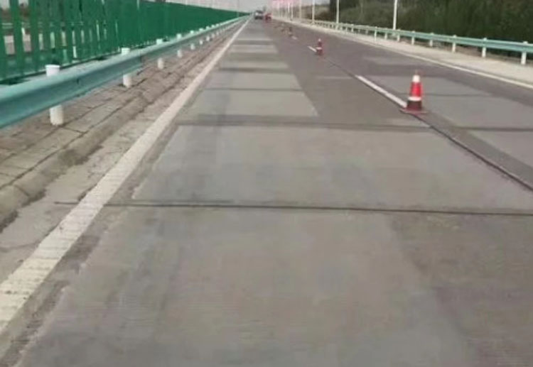 高分子聚能修補(bǔ)料的性能特點(diǎn)