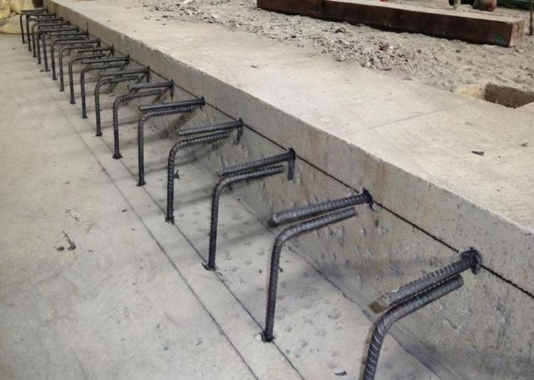 支座灌漿料對(duì)橋梁結(jié)構(gòu)的影響